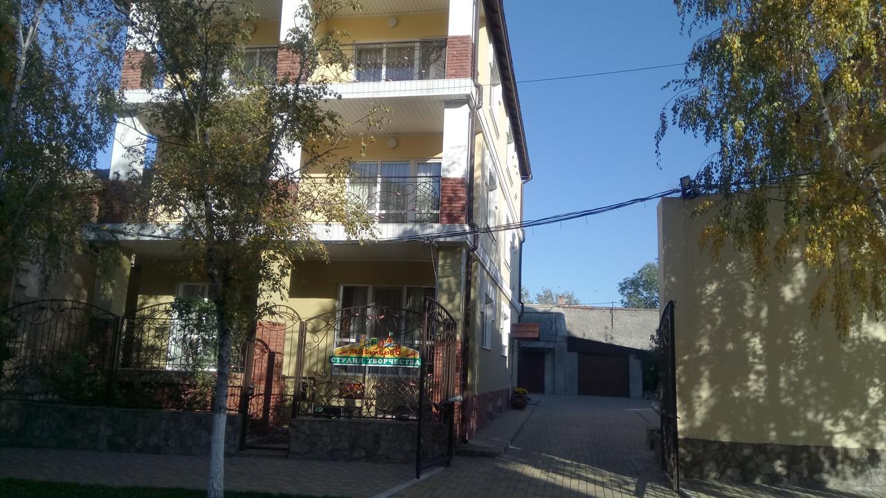 Hotel Fiesta Bilhorod-Dnistrovsʼkyy Esterno foto